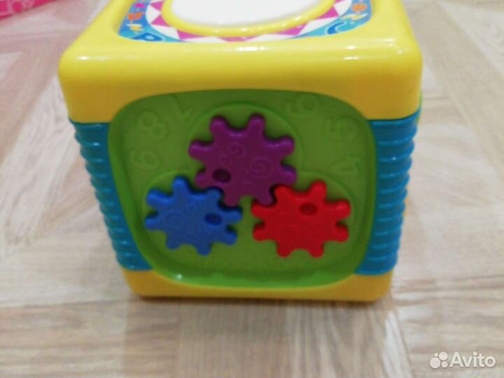 Развивающие игрушки