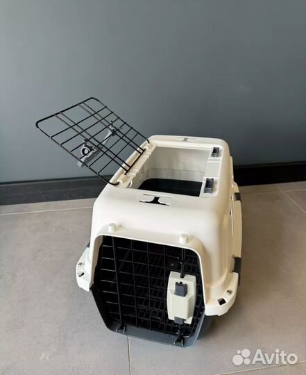 Переноска для питомцев