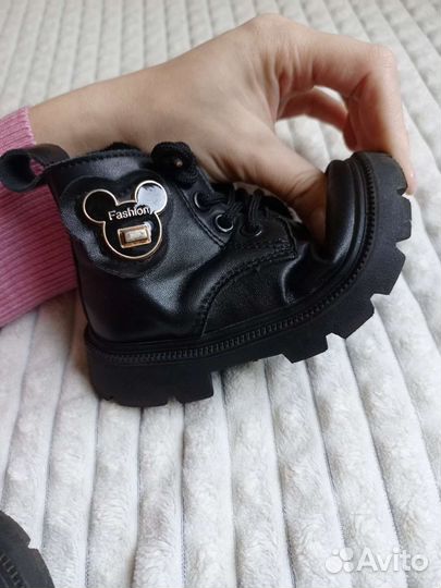 Ботинки для девочки