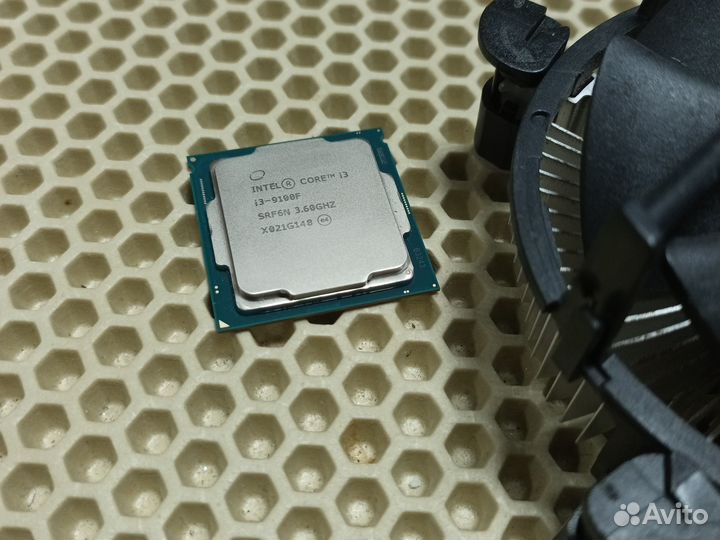 Процессор i3 9100f