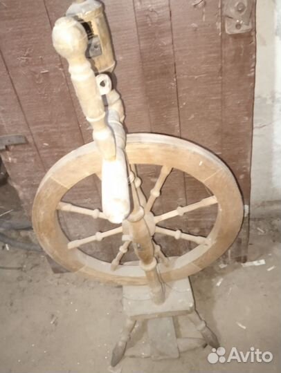 Прялка деревянная старинная