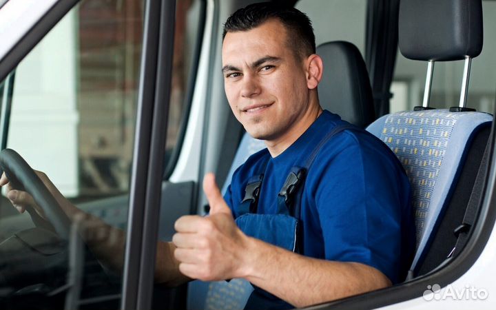 Водитель на седельном тягаче