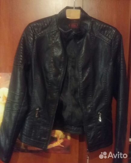 Продам куртку