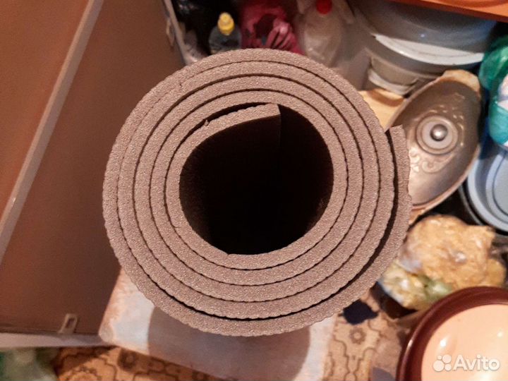 Коврик для йоги и фитнеса