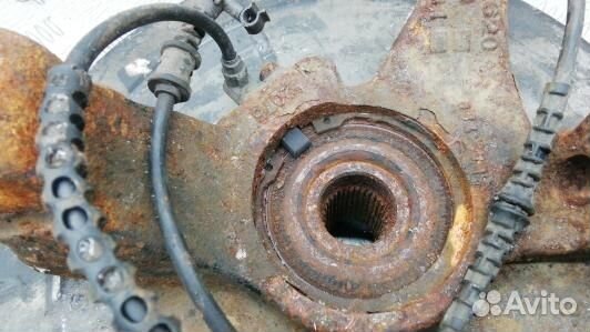 Ступица передняя правая opel meriva B (58Y20N901)