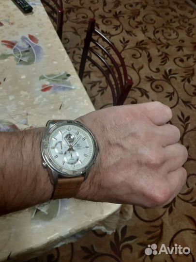 Мужские наручные часы casio