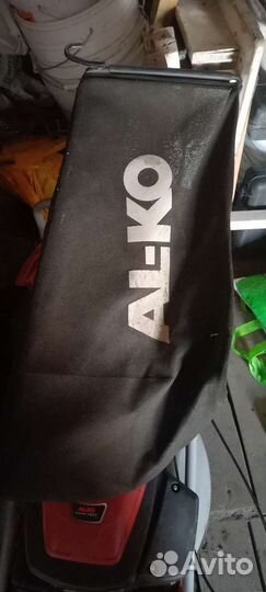 Газонокосилка бензиновая самоходная