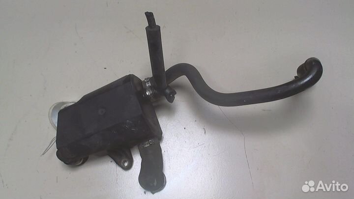 Маслоотделитель Volvo S60, 2000