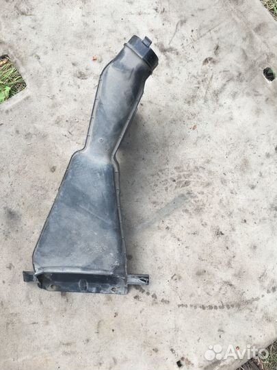 Воздухозаборник Митсубиси Лансер 9