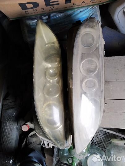 Пара блок-фар Б\У от mazda