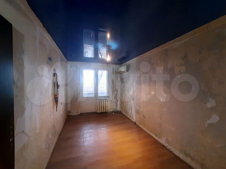 4-к. квартира, 94 м², 8/9 эт.