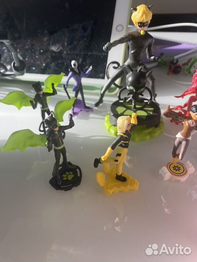 Фигурки Леди баг киндер