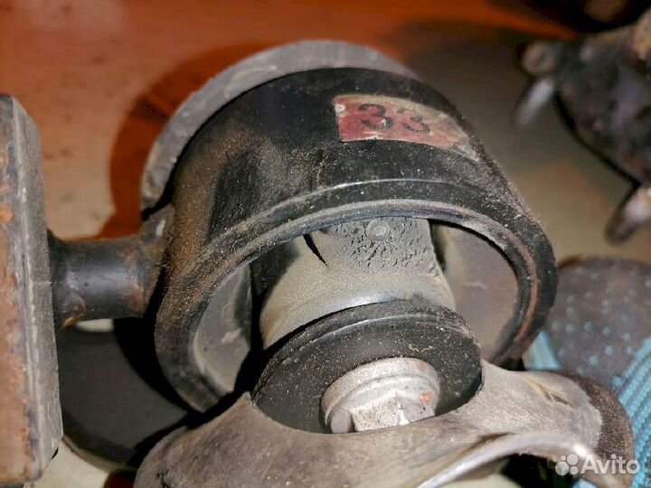 Опора двигателя (подушка двс) правая 12309-28170 к