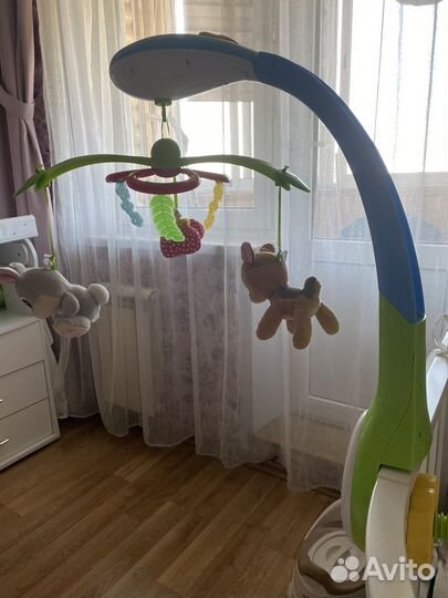 Мобиль на кроватку chicco