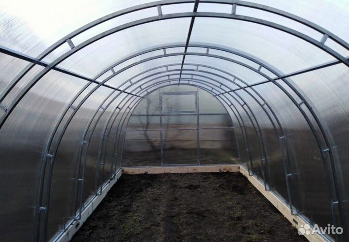 Теплица из поликарбоната