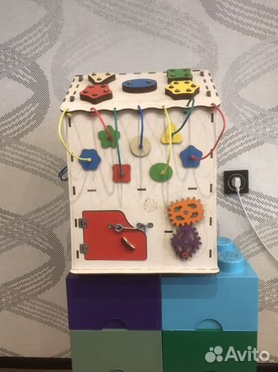 Бизиборд домик со светом