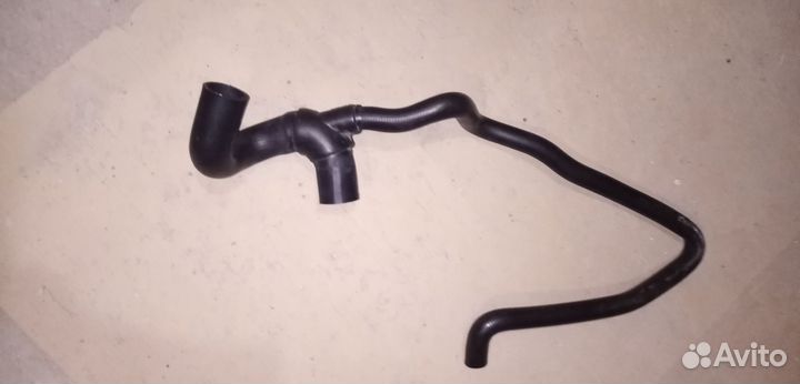 Патрубок Опель