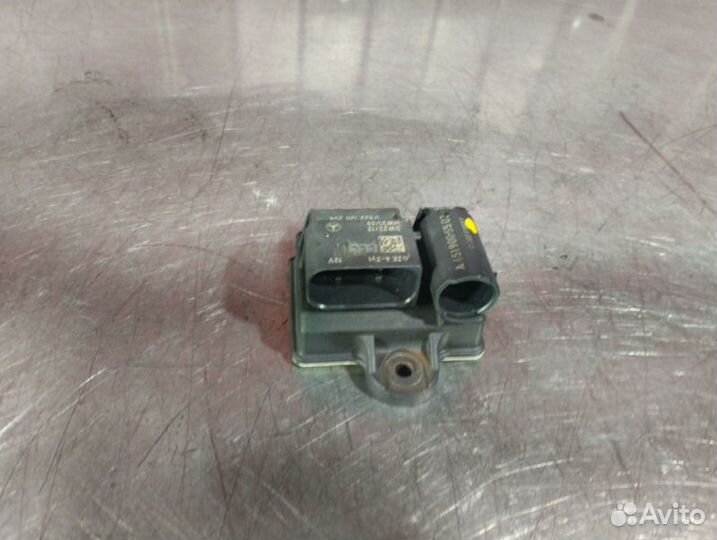 Реле свечей накала Mercedes E-Class W212 OM651 2.2