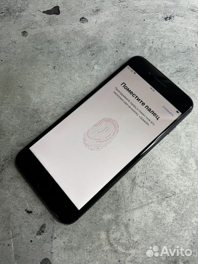iPhone 8 Plus, 64 ГБ