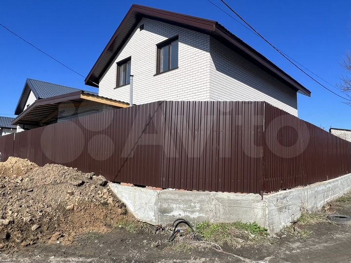 Дом 130 м² на участке 4 сот.