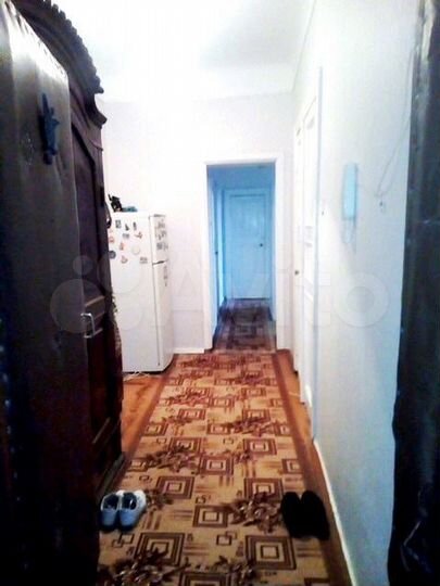 2-к. квартира, 55 м², 2/4 эт.