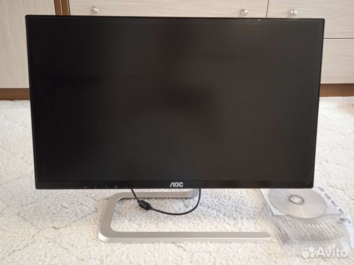 Монитор AOC 21.5