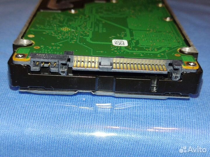 Жесткий диск Seagate Exos 15E900 300 Гб st300mp000