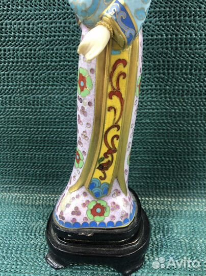 Редкая статуэтка Девушка в технике клуазоне