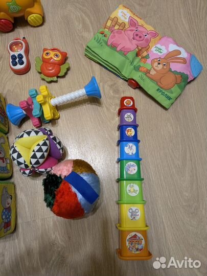 Детские игрушки для малышей пакетом