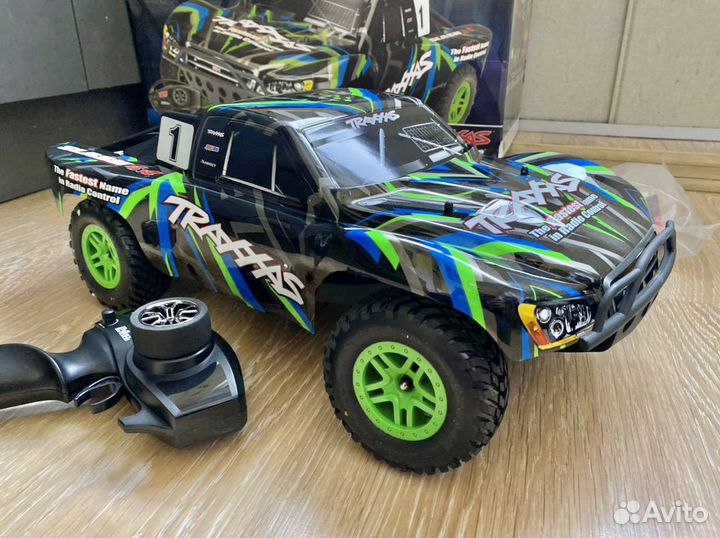 Новый Traxxas slash 4x4 коллекторный