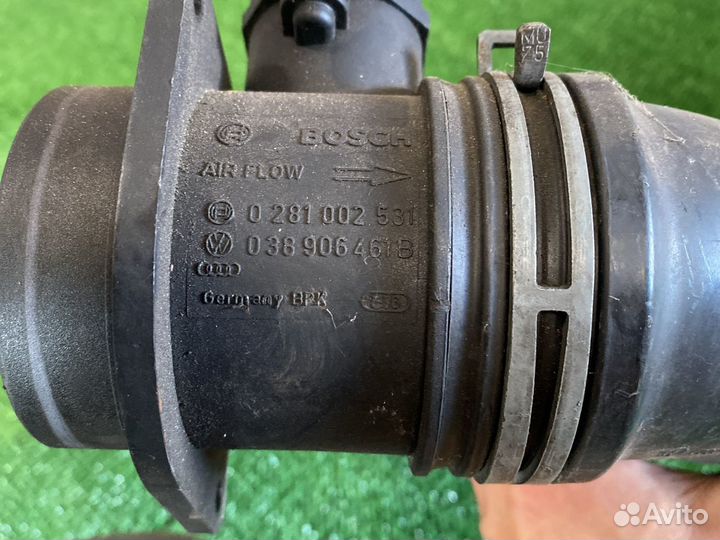 Расходомер воздуха Пассат Б6 1.9 TDI