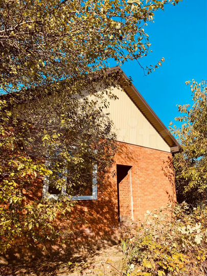 Дом 82,3 м² на участке 15,4 сот.