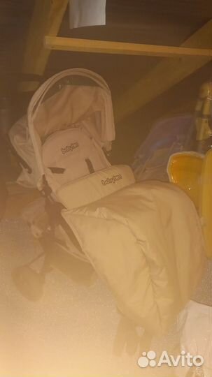 Прогулочная коляска