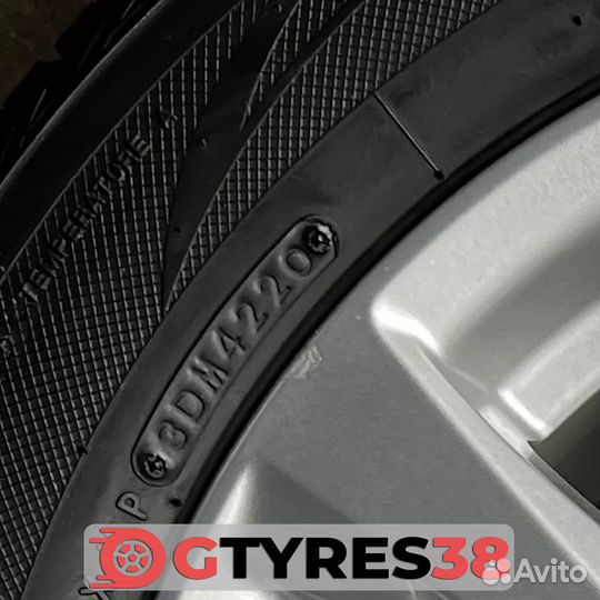 Toyo NanoEnergy 3 Plus 225/55 R17