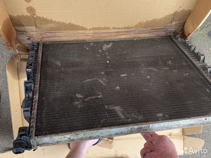 Радиатор Мерседес мл 164 6.3 Амг