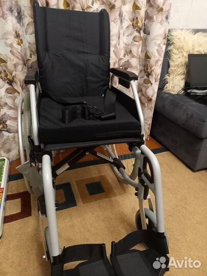Инвалидная коляска новая