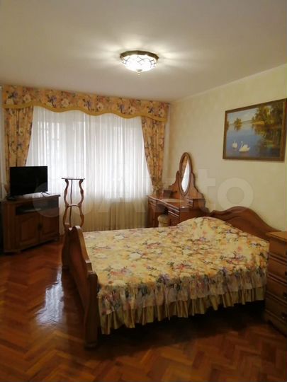 2-к. квартира, 55 м², 3/5 эт.