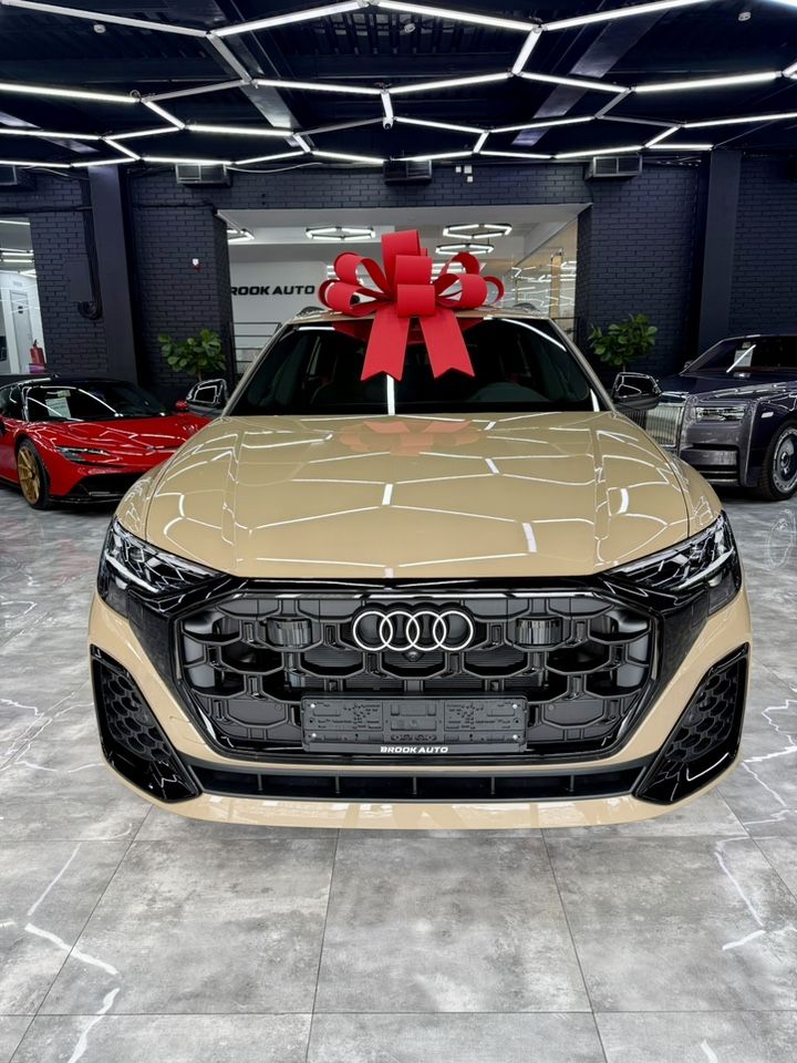 Audi Q8