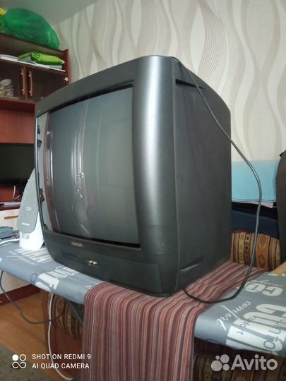 Продаю телевизор