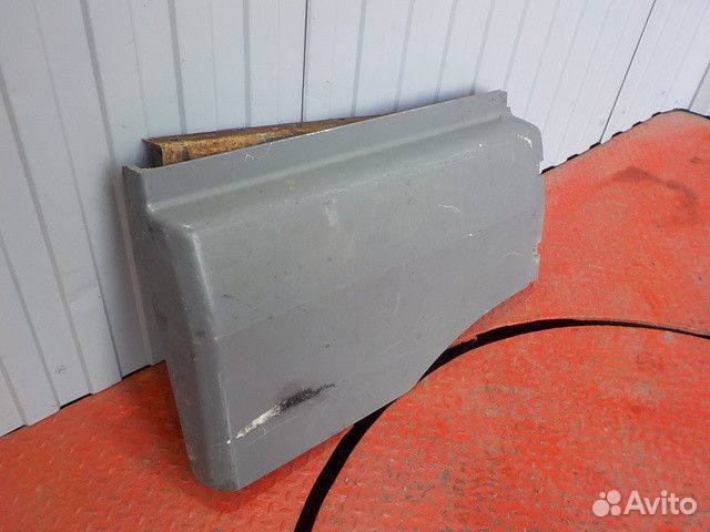 Продолжение крыла правое Mercedes-Benz Axor