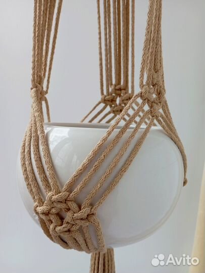 Кашпо для цветов подвесное