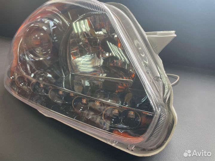 Фара основная правая Toyota Toyota mark 2