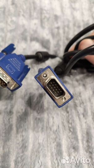 Кабель VGA