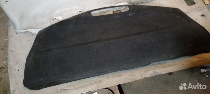 Задняя полка Фольксваген Пассат Б5 седан