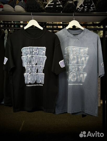 Balenciaga футболка see now