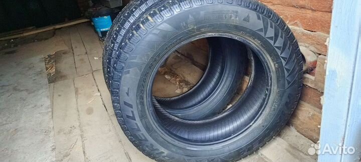 Pirelli Winter Carving Edge 225/65 R17 106T