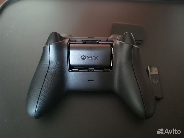 Геймпад Xbox Series X c аккумулятором и адаптером