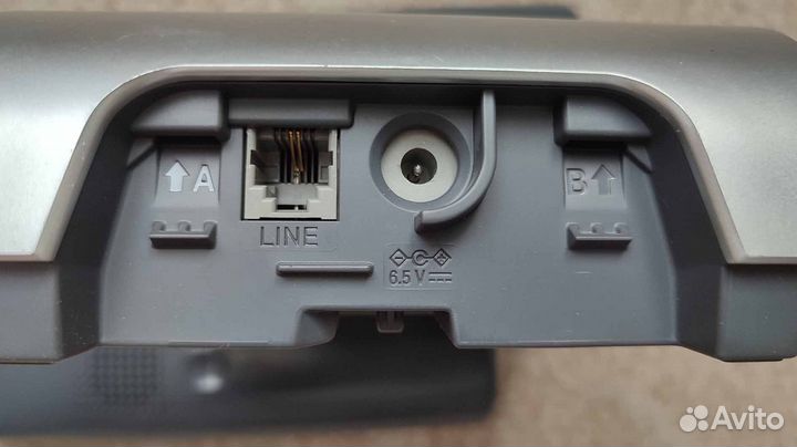 База радиотелефона panasonic KX-TG7205RU