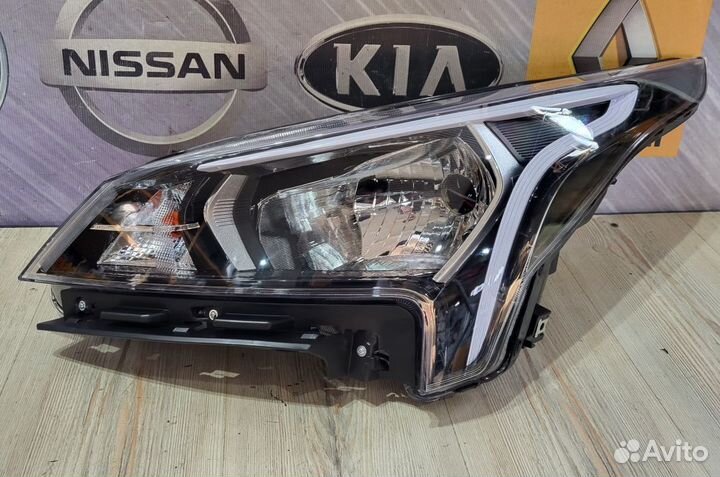 Фара Kia RIO X-line Лев