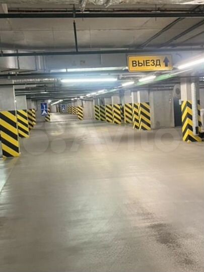 Машиноместо, 15 м²